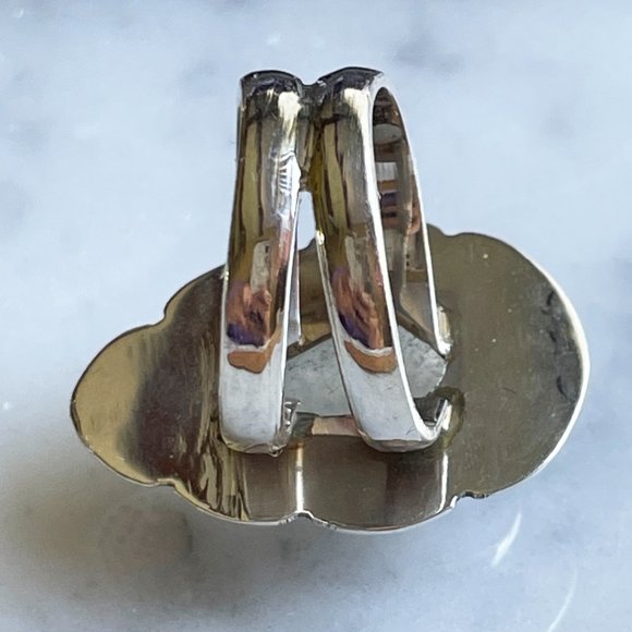 Natural Quartz Crystal Teardrop Cabachon Ring in 925 Sterling, Size 7 - Picture 6 of 9